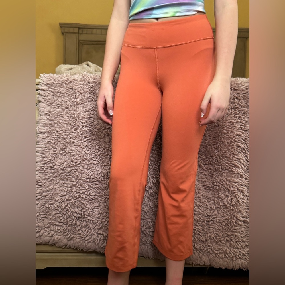 NWOT, Athleta crop workout pants